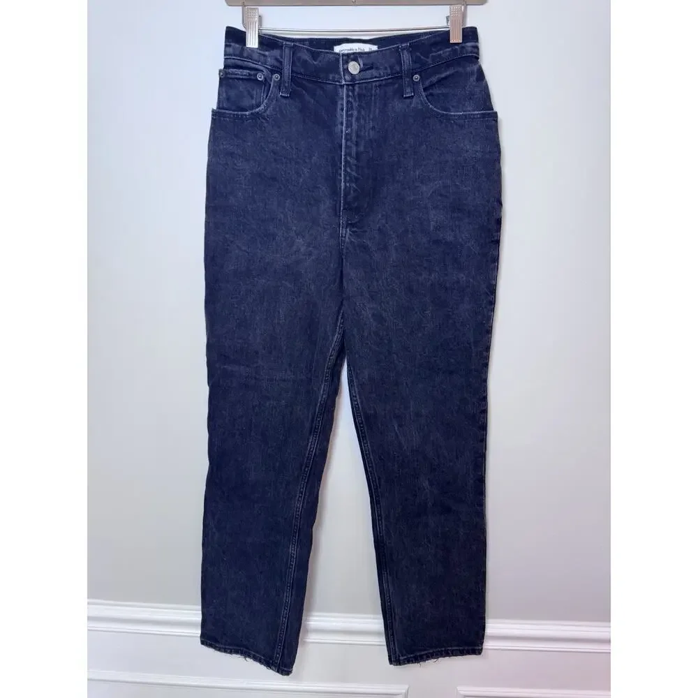 Abercrombie & Fitch Curve Love The 90s Straight Ultra High Rise Jeans Size 26